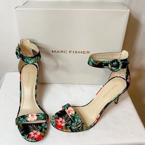 MARC FISHER **NWT** Betty Sandal